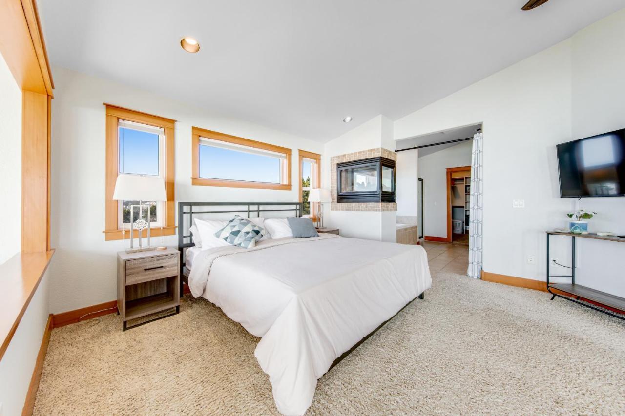 Villa Blue Wave Heights à Lincoln City Extérieur photo