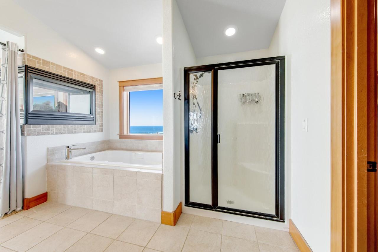 Villa Blue Wave Heights à Lincoln City Extérieur photo